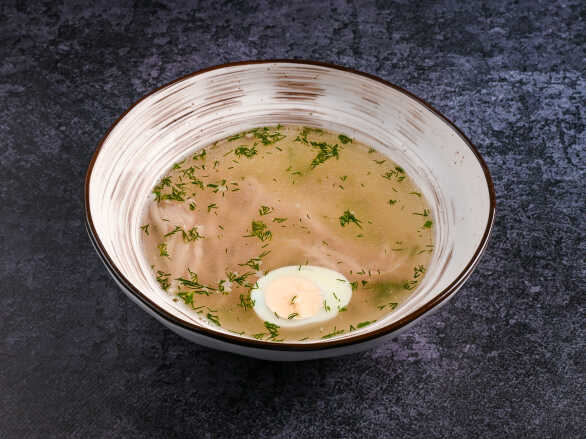 Бульон куриный с лапшой